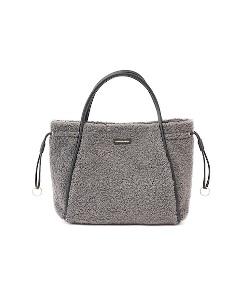 カジュアルテイストボアバッグ