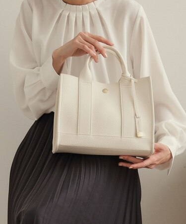 【軽量/2WAY】スクエアミドルトートバッグ