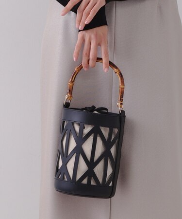 【2WAY】バンブーハンドルデザインショルダーバッグ