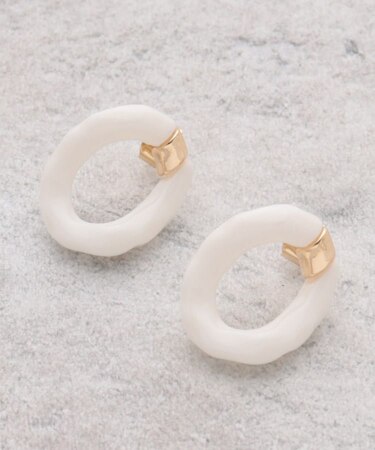 モノトーンリングピアス