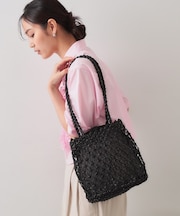 巾着付きマクラメショルダーバッグ