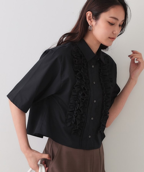 フリルショートシャツ【洗濯機洗い可】｜オペーク ドット クリップの