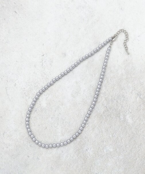 ボールネックレス