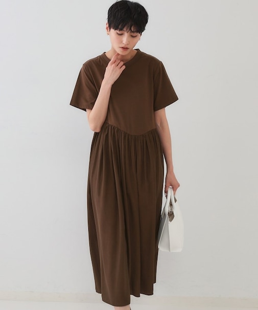 アシメドッキングフレアワンピース【洗濯機洗い可】