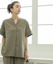 《5色展開/SS-LLサイズ》スキッパー金ボタンブラウス/セットアップ対応【防シワ/ストレッチ/洗濯機洗い可】