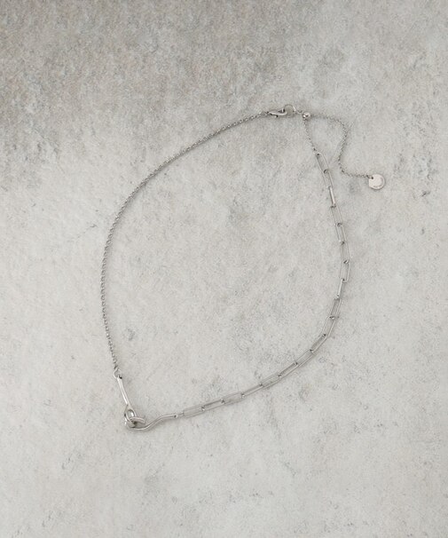 チェーンフックネックレス