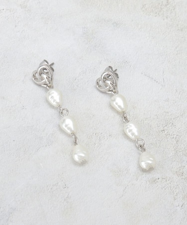 メタル×フェイクパールロングピアス