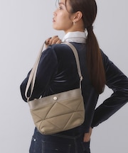 【軽量】トライアングルミニショルダーバッグ