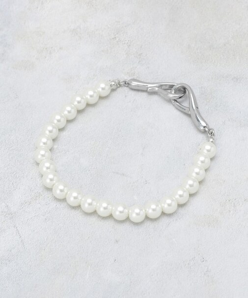 フェイクパールフック付きブレスレット