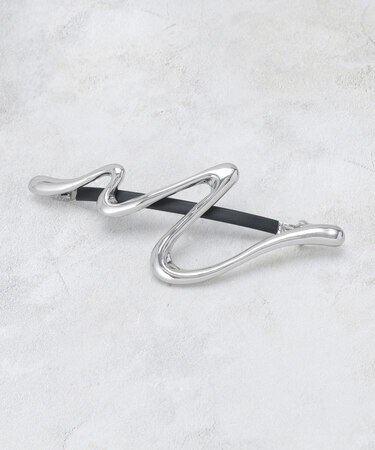 ニュアンスデザイン メタルバレッタ