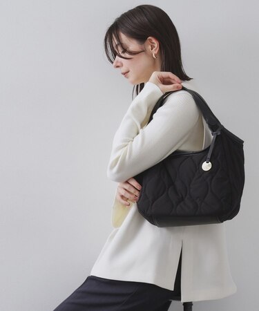 【フェイクファー／キルティング】くり手ミドルトートバッグ