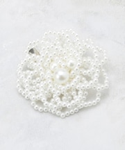 フェイクパールフラワーコサージュ