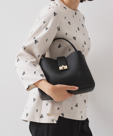 【2WAY】サフィアーノ調ミドルワンハンドルバッグ