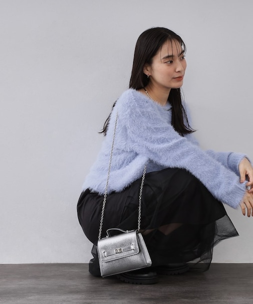 シャイニー合皮スクエアデザインチェーンミニショルダーバッグ