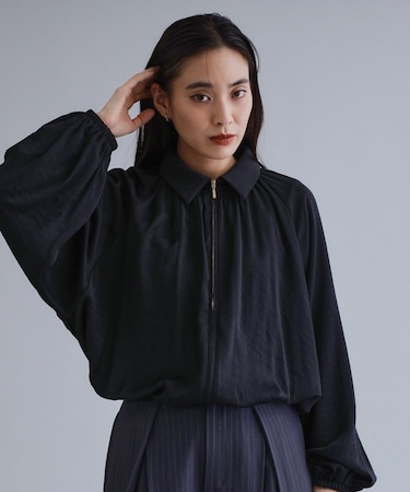 【es】ヴィンテージサテン ボリュームジップブラウス【洗濯機OK】