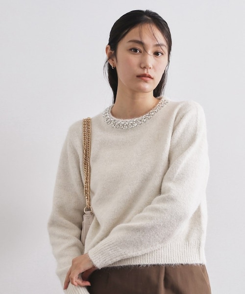 ビジューネックミドルゲージニット【洗濯機OK】｜オペーク ドット