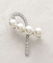 フェイクパール カーブラインブローチ