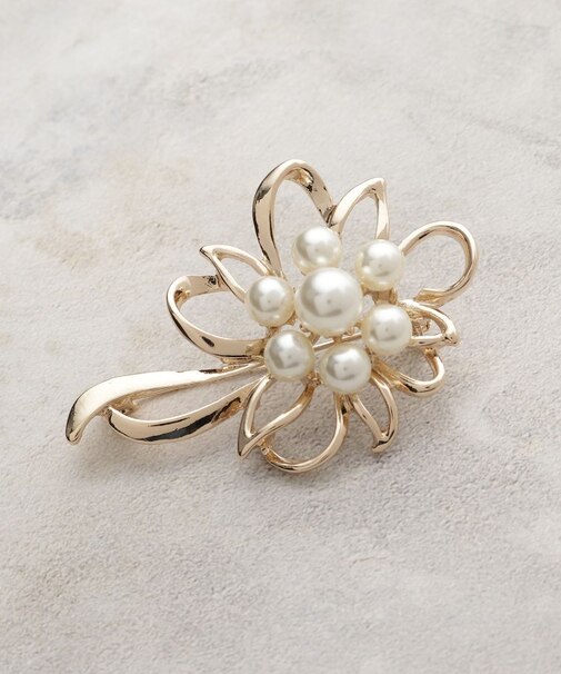 メタルフラワーフェイクパールブローチ