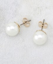 フェイクパールピアス