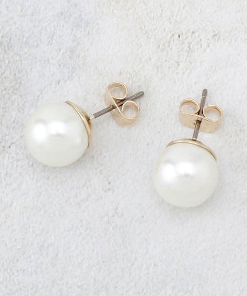 フェイクパールピアス