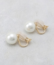フェイクパールイヤリング