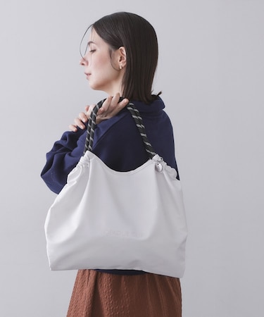 ロープハンドルドロストミドルトートバッグ【軽量／A4サイズ対応】