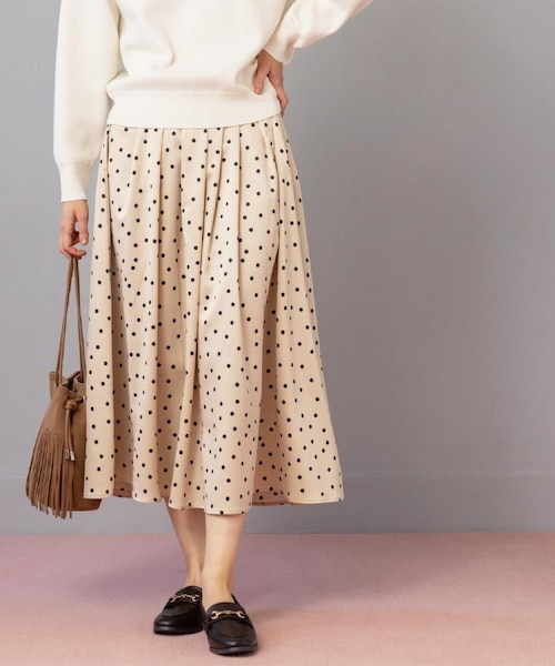 OBLI ベージュ ハート柄 フレアスカート カラードットフレアスカート【洗濯機OK】｜オペーク ドット クリップの