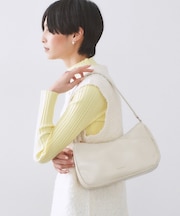 スラッシュポケットショルダーバッグ