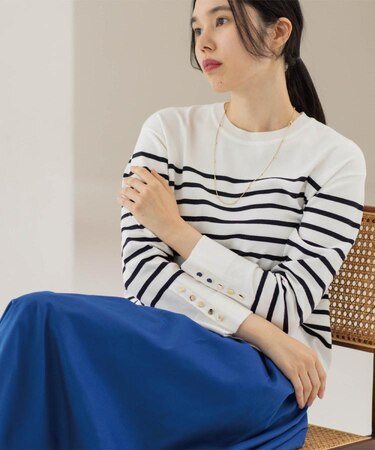 金ボタン使いリラクシーニット【洗濯機OK】