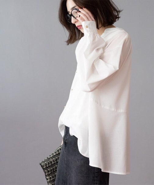 前あき後ろフレアブラウス