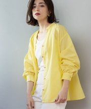 前あき後ろフレアブラウス