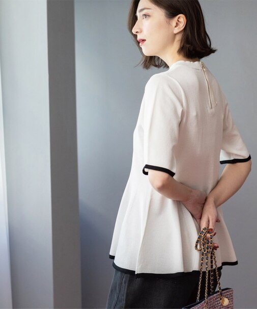 配色ライン ペプラムニット