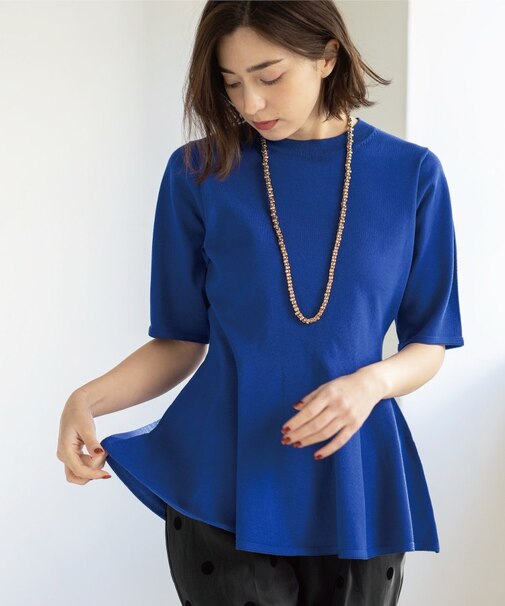 配色ライン ペプラムニット