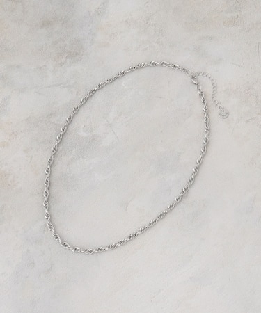 ねじれチェーンネックレス