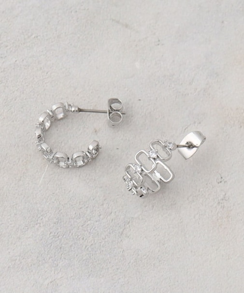 メタル×キュービックサークルピアス