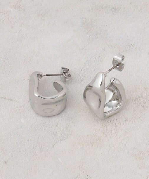 ニュアンスしずくピアス