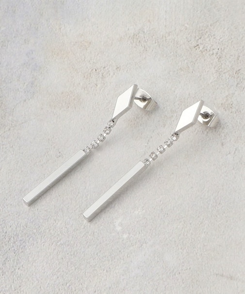 ダイヤシェイプメタル×ビジュー ピアス