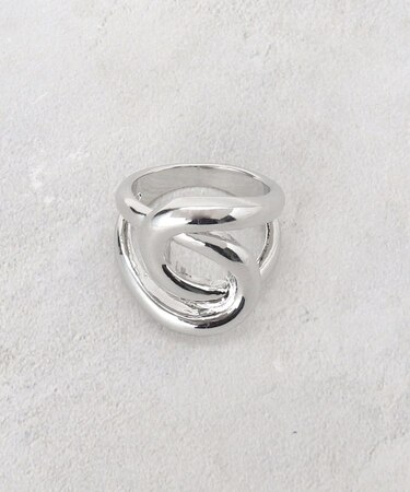 クロスオーバルメタルリング