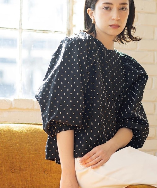 TINY DOTS FRILL ブラウス｜スライの通販｜&mall（アンドモール）三井