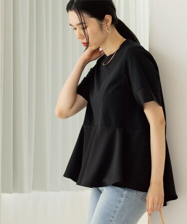 ペプラム切替ドッキングトップス