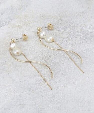 アクリルパール しゃらしゃらピアス