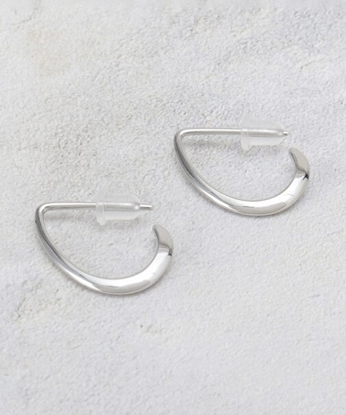 メタルドロップデザインフープピアス