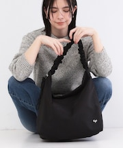 ドロストフリルハンドルA4ショルダー