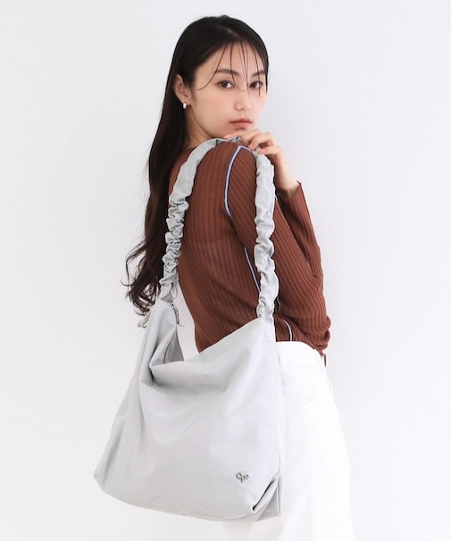 ドロストフリルハンドルA4ショルダー