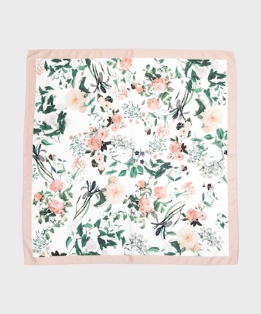 フラワー柄スカーフ