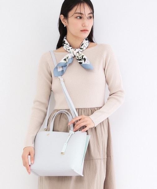 名品バイカラーミドルトート