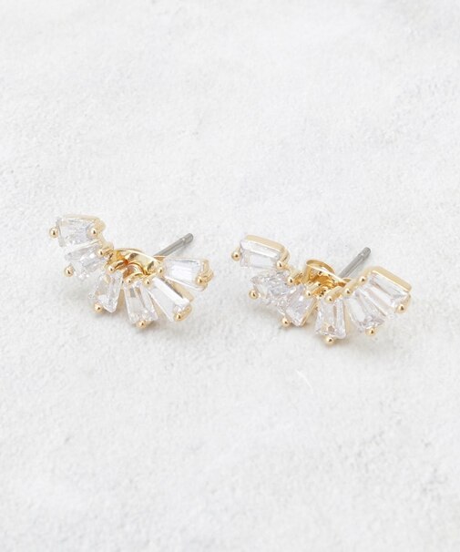 ビジュームーンピアス