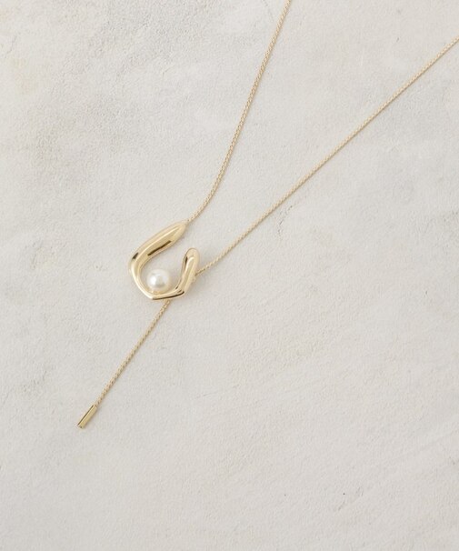 U字メタル×フェイクパール ロングスライドネックレス