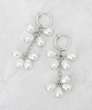 フェイクパールしゃらしゃらイヤリング