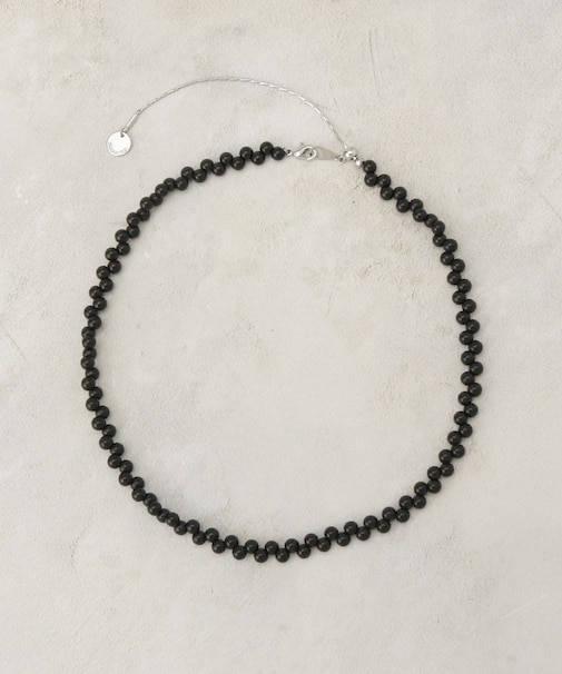 フェイクパールビーズスライドネックレス